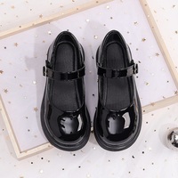 Chaussures de scène noires pour filles, semelle souple en caoutchouc pour l'extérieur, chaussures d'acrobatie QiaQia, tige en PU, semelle antidérapante et résistante à l'usure
