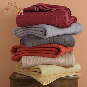 Edredón Kantha de algodón hecho a mano, manta ligera de verano, tamaño personalizado, el mejor edredón de verano al por mayor, estilo Simple - Product Image 5