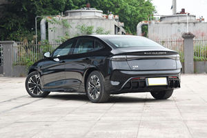 รถยนต์ไฟฟ้าแบบห้าที่นั่งสำหรับผู้ใหญ่2023ที่นั่ง650กม./ชม. 4WD ไฟฟ้า180กม./ชม. - Product Image 4