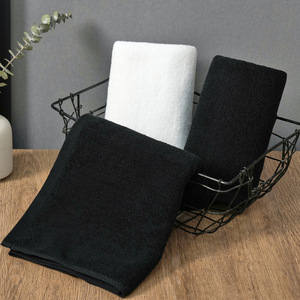 Serviettes en coton noir épaissies en gros, logo brodé personnalisé, résistantes à l'eau de Javel, séchage rapide pour coiffeurs, spas, barbiers, gymnases - Product Image 2