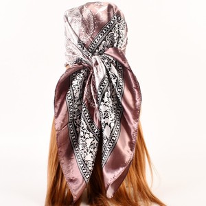 Doppio lato stampato Paisley raso Hijab Logo personalizzato <span class=keywords><strong>bandane</strong></span> di seta 35x35 pollici elegante foulard in poliestere da <span class=keywords><strong>donna</strong></span> - Product Image 3