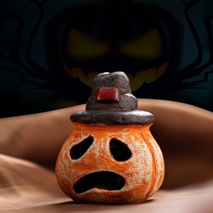 Silbato de Calabaza de Cerámica con Sonido de Grito, Accesorio de Halloween Aterrador, Calabaza con Sombrero, Silbato de Grito de Fantasma para Niños - Product Image 3