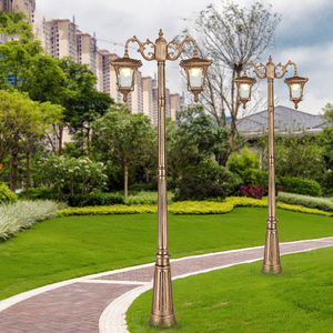 High Quality Aluminum <strong>Vintage</strong> Antique Standing Solar Powered Garden Lamp Outdoor LED Solar Garden Pole <strong>Light</strong> - Product Image 4