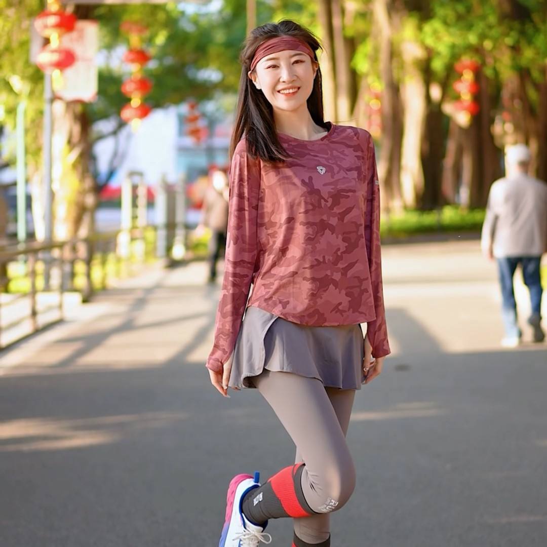 Bright blue NSRF211412