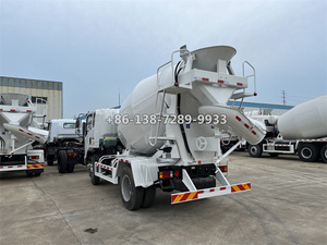 Camión Mezclador de Concreto SINOTRUK de 6 Ruedas HOWO 4x2, Camión con Tanque Mezclador de 6 Metros Cúbicos, Camión Mezclador de Concreto de 6 Metros Cúbicos en Venta - Product Image 6
