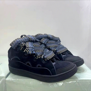 Chaussures de couple confortables et respirantes en cuir véritable à semelle épaisse, antidérapantes, en PU, pour le sport et les sorties. - Product Image 1