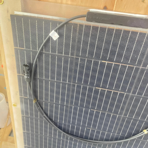 सनफील्ड बालकनी में हेटरो-जंक्शन 180 37 वी मोनो एट्फ पारदर्शी बिफेशियल सेमी लचीला 24v सोलर पैनल 180w 200w 300w - Product Image 3