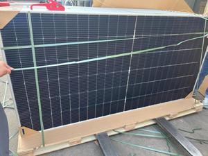 <span class=keywords><strong>JINKO</strong></span> <span class=keywords><strong>Tiger</strong></span> N-Type <span class=keywords><strong>66TR</strong></span> 395W 400W 405W 410W 415W แผงเซลล์แสงอาทิตย์แบบโมโนสีดำทั้งหมดมีในสต็อก - Product Image 3