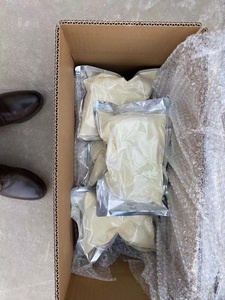 <span class=keywords><strong>Gelée</strong></span> <span class=keywords><strong>royale</strong></span> fraîche biologique en vrac, naturelle, HDA 1,4 à 2,0 %, certifiée USDA/UE/GMP, qualité alimentaire, <span class=keywords><strong>meilleur</strong></span> prix de gros. - Product Image 6