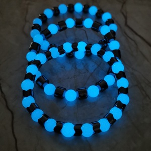 Bracelet hématite à perles lumineuses bleues de 8 MM, Europe et amérique, thérapie magnétique, Bracelets magnétiques élastiques - Product Image 1
