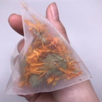Thé aux fleurs naturelles de haute qualité, sachets de thé de calendula, emballage pyramidal, vente en gros de thé aux herbes