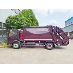 Sinotruk Howo 4x2 Compressed Garbage Truck Small 6CBM Compactor Garbage Truck for Sale - Product Image 4