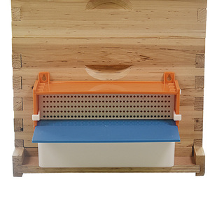 Piège à Pollen en plastique, outils pour apiculture, paysage aux abeilles, vente en gros - Product Image 6