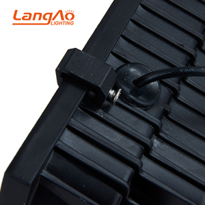 Haute puissance étanche ip67 sport cour 25w 40w 60w 100w 150w 200w solaire led lumière d'inondation - Product Image 6