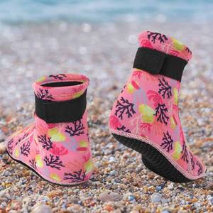 Offre Spéciale enfants été plage Kayak séchage rapide Aqua chaussettes taille personnalisée chaussures de plage résistant à l'eau salée chaussons et chaussettes - Product Image 4