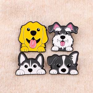 Lindo Insignia de Aleación de Zinc con Baño de Níquel Negro, Estilo Japonés Coreano, con Diseño de Perro Koki Grabado y Pintado - Product Image 3
