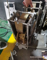 Machine manuelle de fabrication de mini-dumplings chinois, gyozas, momos et samoussas