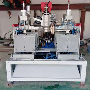 <span class=keywords><strong>2</strong></span> Bölmeli Yarı Otomatik Şişirme Makinesi Boş Plastik Ruj Şişesi Yapma Makinesi HDPE Plastik Ekstrüzyon Makinesi - Product Image 4