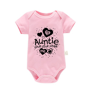 Body Estivo a Maniche Corte in Puro Cotone per Neonati 0-1 Anni Unisex con Motivo a Cuori e Scritta 'My Auntie Loves Me' - Product Image 2