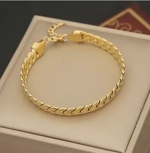 Mode 18K Gold plattiert Hopfstil Schlange-Kette Halskette Ohrringe Armband Ring Edelstahl Schmuck-Set für Herren und Damen