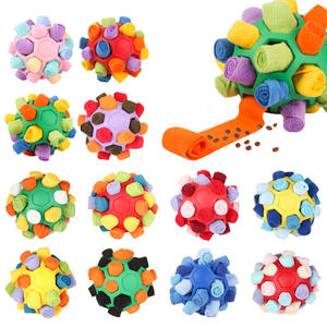 Giocattolo a Forma di Palla per Cani, Tappetino Interattivo per Foraggiamento, Dispenser di Premi per Cuccioli, Gioco Puzzle per Addestramento Cani - Product Image 2