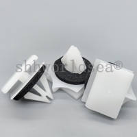 100 pièces/sac Clip de fixation de panneau latéral pour Nissan, 11518357