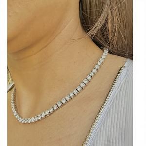 Collar de tenis de plata 925 con moissanita de 30 quilates y engaste de garra, acabado pulido, cadena de eslabones moderna, certificado IGI, oro rosa, para mujer - Product Image 1