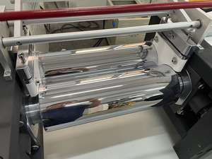 Xihua 380V Mesin Penggiling Dua Rol Rasio Dapat Diatur Rol Berpemanas Keamanan Tinggi Pengoperasian Mudah Garansi 1 Tahun 450kg Diameter Karet 120mm - Product Image 4