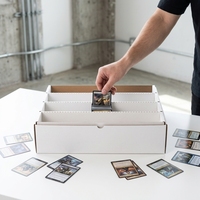Faltbare Maßgeschneiderte Verpackung 4-Reihen-Versandschutz Pokémon Sammelkarten Hobby-Schutzbox Karton Mit Deckeln