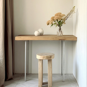 Table de bar longue et étroite en bois massif personnalisable |   Style vintage français en bois crème pour une utilisation en intérieur, en extérieur et dans les bars à domicile - Product Image 1