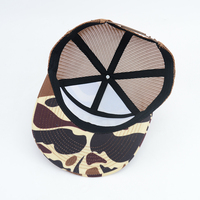 Casquette personnalisée de haute qualité 6 Panel 3d Puff Embroidery Patch Logo Snapback Casquette de camionneur de camouflage Old School Casquette de baseball en maille