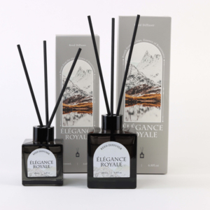 Diffusore di Fragranza Senza Fiamma in Bottiglia di Vetro Nero con Bastoncini in Fibra, Logo Personalizzato, per Aromaterapia Domestica di Lusso - Product Image 2