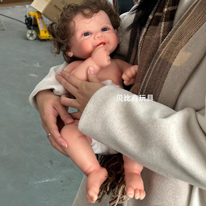 Muñeca Bebé Reborn Realista de Silicona Sólida de 18 Pulgadas con Cabello Injertado a Mano, Regalo - Product Image 5