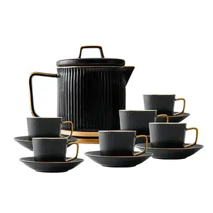 İtalyan tarzı kabartmalı altın jant tasarım 6 bardak demlik mat siyah porselen kahve çay bardağı seti