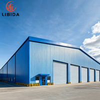 Entrepôt préfabriqué en structure acier résistant au vent et à la neige, haute isolation, pour la fabrication et le stockage frigorifique des aliments