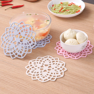 Modern Plastic Coaster Set Heat Resistant Table Pad For Tea Cup Dish Protection Reusable Home Kitchen Use - Product Image 2
