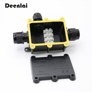 Deenlai FSH713 boîtier <span class=keywords><strong>de</strong></span> câblage <span class=keywords><strong>étanche</strong></span> <span class=keywords><strong>IP68</strong></span> boîte à bornes <span class=keywords><strong>en</strong></span> gros pour panneau solaire - Product Image 3