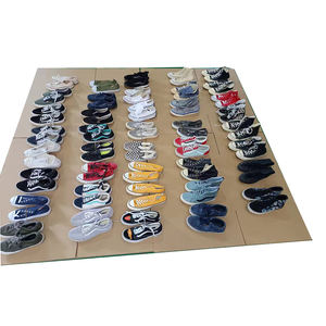 Zapatos de Lona con Suela Alta de Cuero Multicolor, Calzado Usado para Hombre y Mujer - Product Image 4