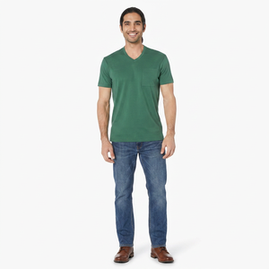 T-shirt en tissu tricoté uni, taille personnalisée, 100% polyester, vente en gros, col en V surdimensionné, respirant, séchage rapide, 260g - Product Image 1