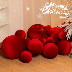 Venta al por mayor de árboles de Navidad y decoraciones, accesorios para escaparates de bodas, decoración de ventanas, accesorios de exhibición, bola de espuma roja, hecha en China - Product Image 1