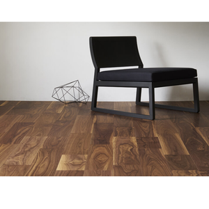 Suelos de Madera Natural Aptos para Mascotas - Product Image 1