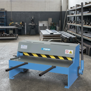Fervi Benchtop Shearing Machine for Sheet Metal with 1.5mm Max Cutting Thickness and 500mm Cutting Length - Product Image 2