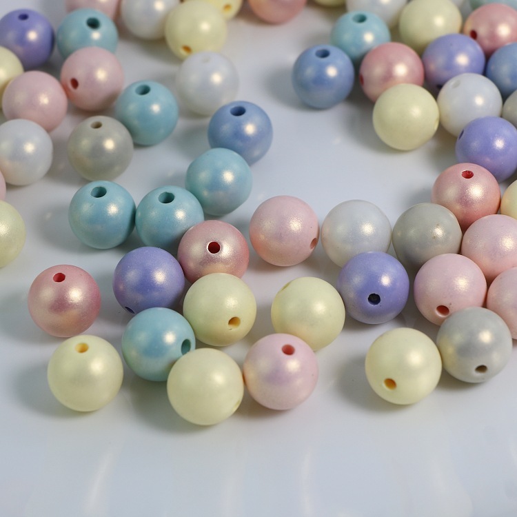 Wholesale Plastic Straight Hole Candy Color