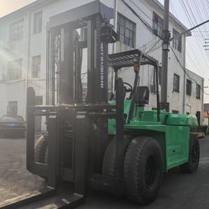 Chariot élévateur FD2.5/3/4/5/7/10/15/16/25/30 tonnes diesel d'occasion MITSUBISHI FD160 avec trois maîtres à vendre avec des moteurs avancés - Product Image 2