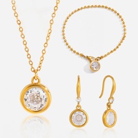 Ensemble de bijoux fins pour femmes, collier, boucles d'oreilles et bracelet en acier inoxydable avec zircon rond, plaqué or 18 carats, résistant à l'eau, style luxe léger
