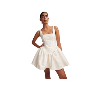Con chiusura a Zip con spalline fisse a collo quadrato Mini abito strutturato <span class=keywords><strong>da</strong></span> <span class=keywords><strong>principessa</strong></span> <span class=keywords><strong>da</strong></span> <span class=keywords><strong>donna</strong></span> - Product Image 1