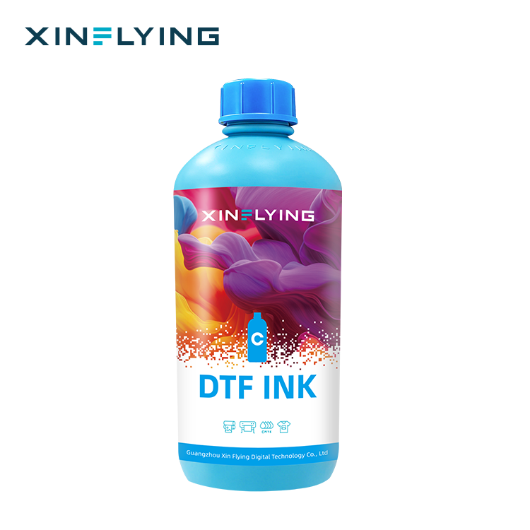 สีฟ้าอมเขียว