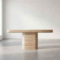 Table console minimaliste italienne en travertin beige naturel, table d'entrée de luxe en pierre à bords arrondis avec base sur piédestal