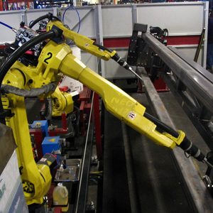 Fanuc Automatic Welding Robot Machine Robotic Laser Welding Arm Robot Playload 8-16KG <b>Repeatability</b> 0.02mm - Product Image 1