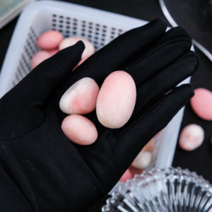 Giá nhà máy bán buôn chữa bệnh tinh thể năng lượng đá may mắn màu hồng <span class=keywords><strong>OPAL</strong></span> sụt giảm đá cho món quà - Product Image 2